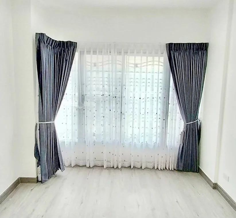 Gallery image 8