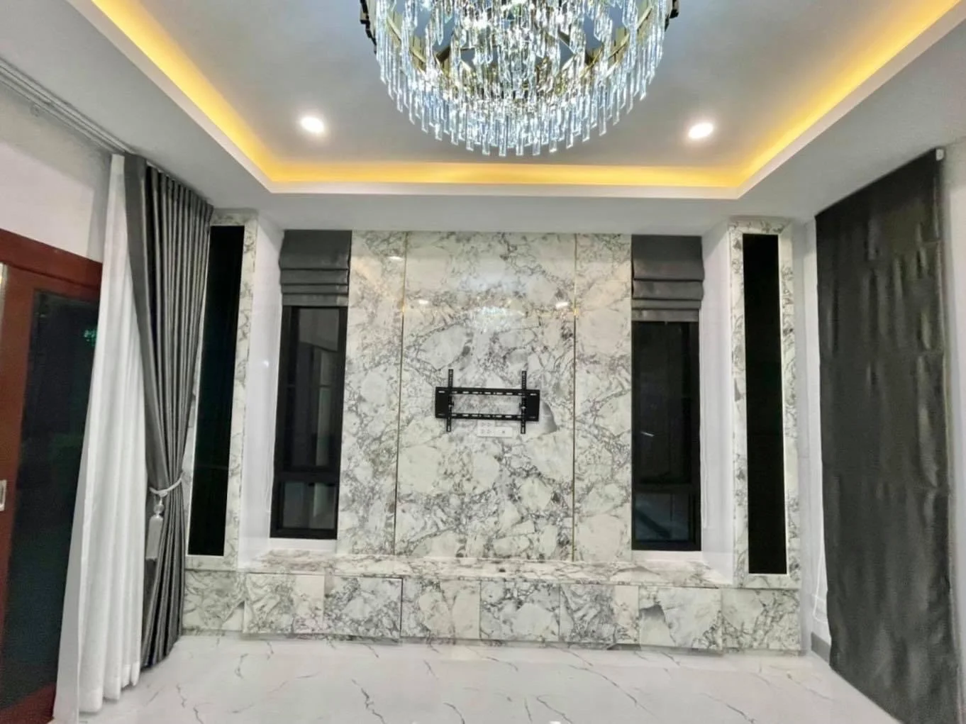 Gallery image 6